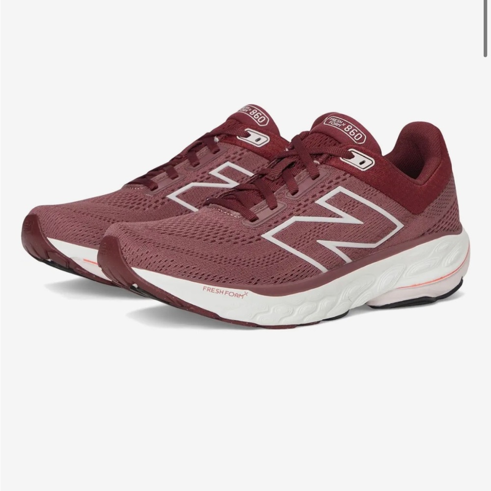 New balance fresh foam x 860v14  in burgandy